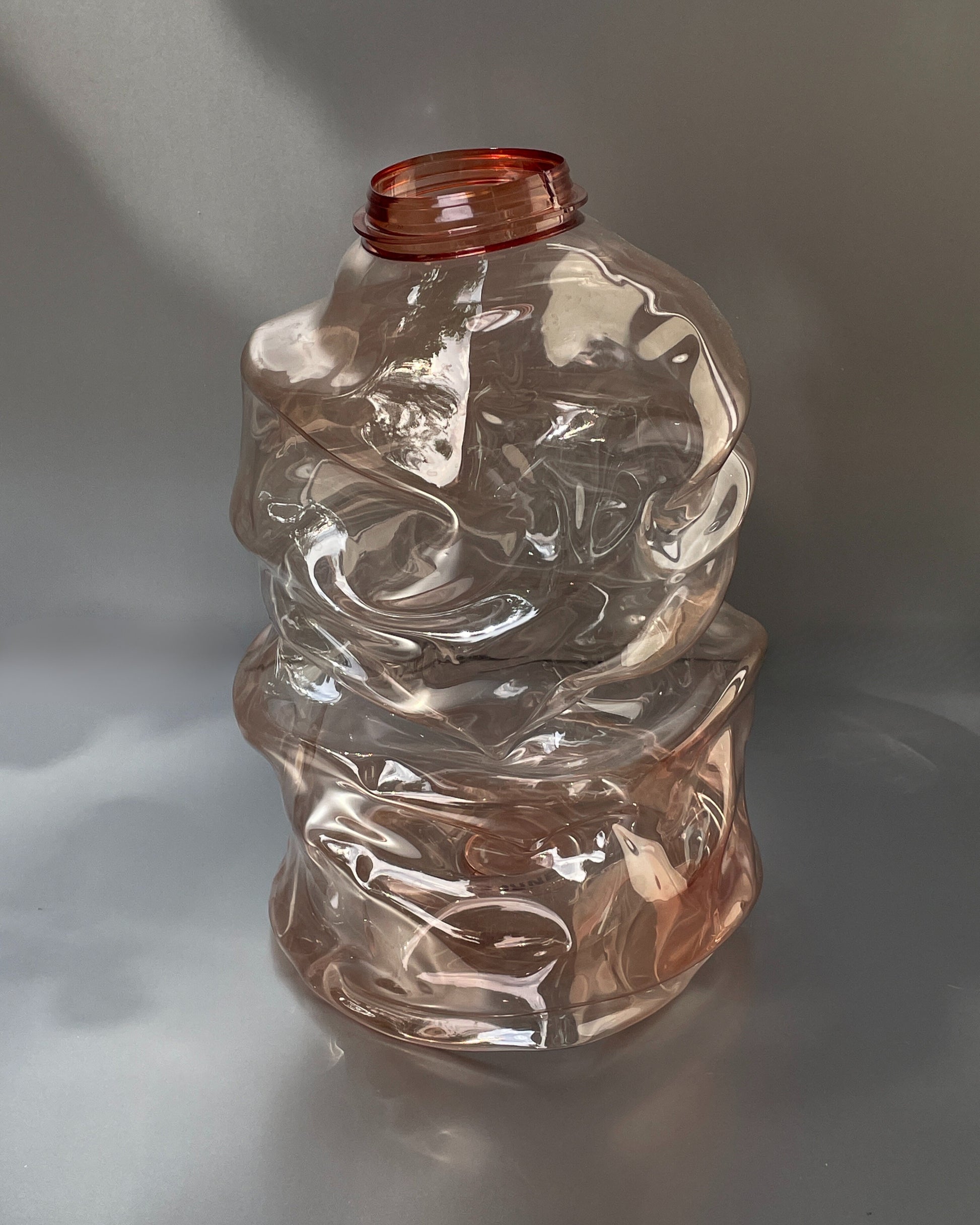 EROS VASE - BROWN